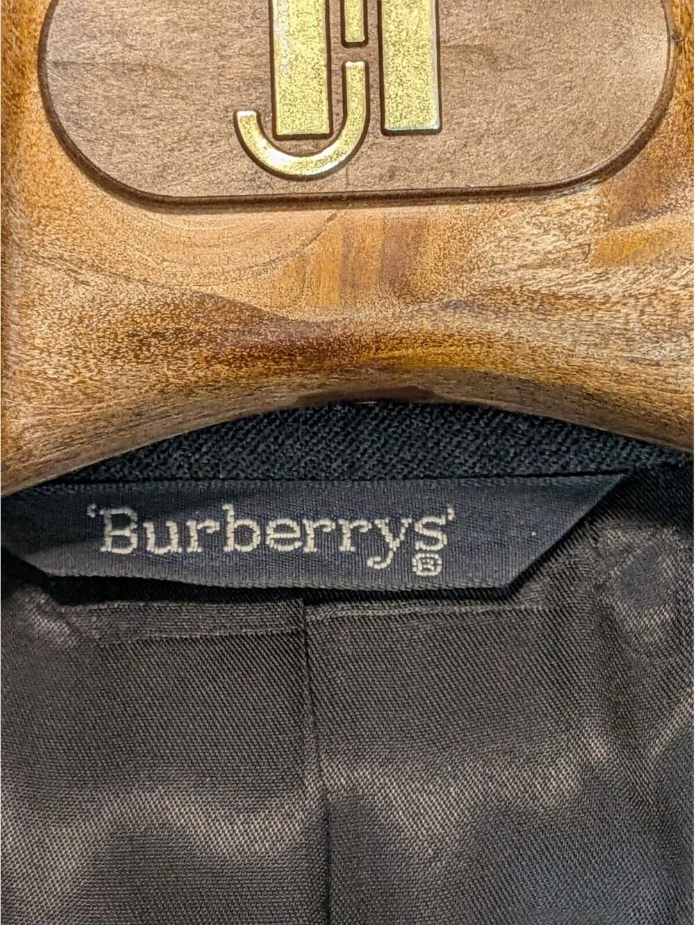 Vintage Burberrys Men's 42R 100% Wool 2 Piece Suit Charcoal Gray Tailored